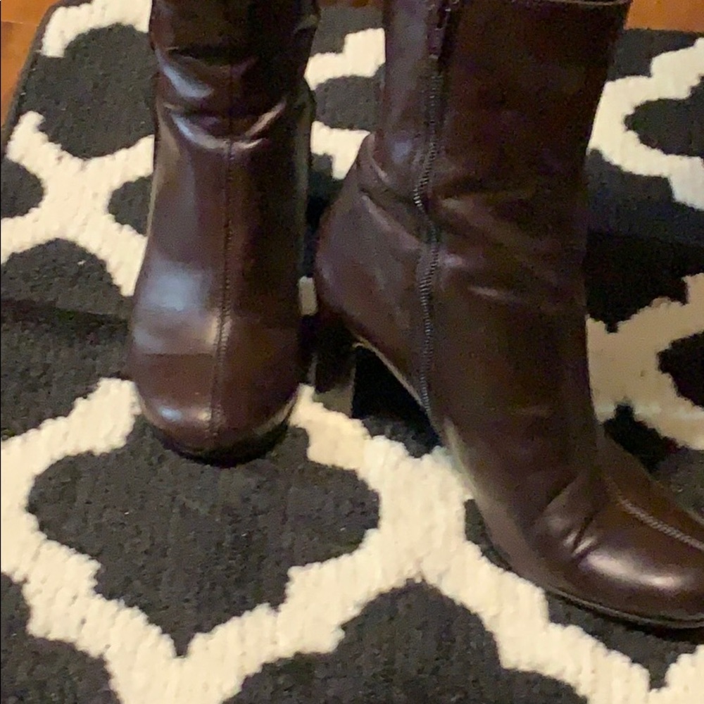 Leather boots